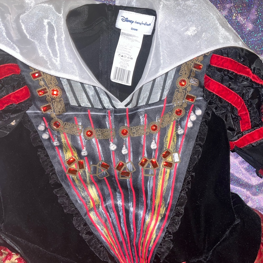 RARE Disney Alice In Wonderland Red Queen costume - Picture 4 of 7
